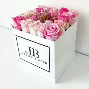 luxury pink rose box flower delivery barrhaven ottawa luxberry bloom